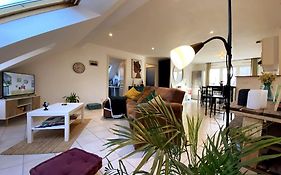 10Min Bus Strasbourg Centre-Parking Prive-Wifi-Tv