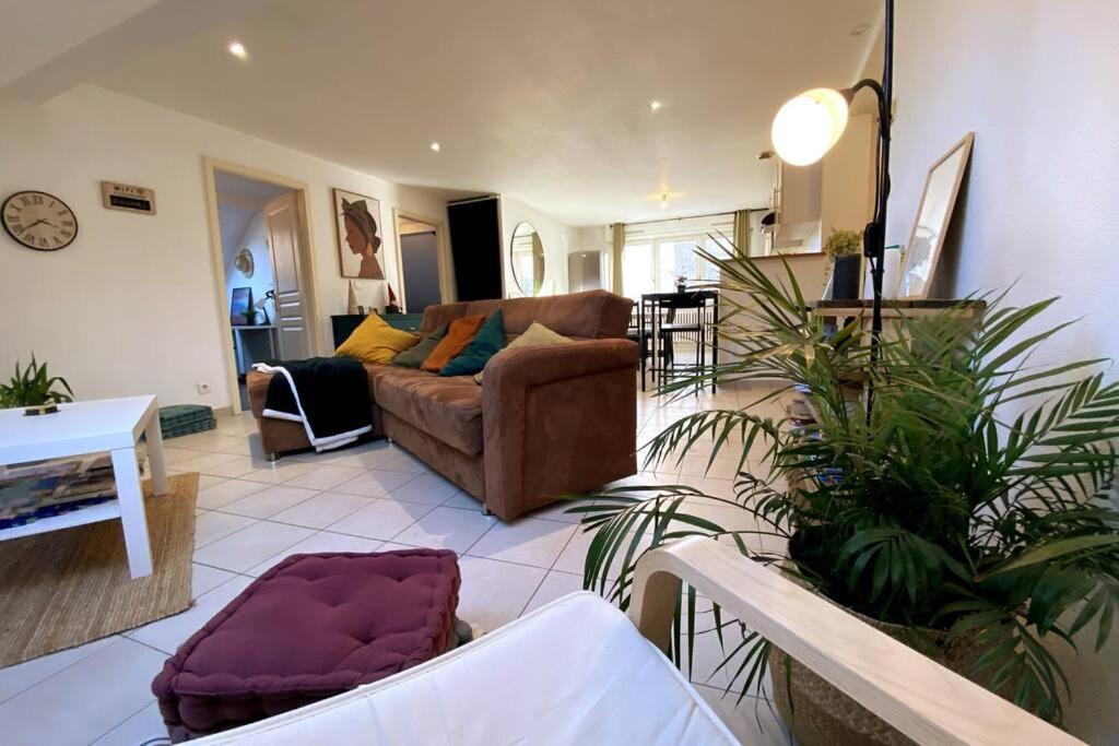 Ferienwohnung 10Min Bus Strasbourg Centre-Parking Prive-Wifi-Tv Bischheim Exterior foto