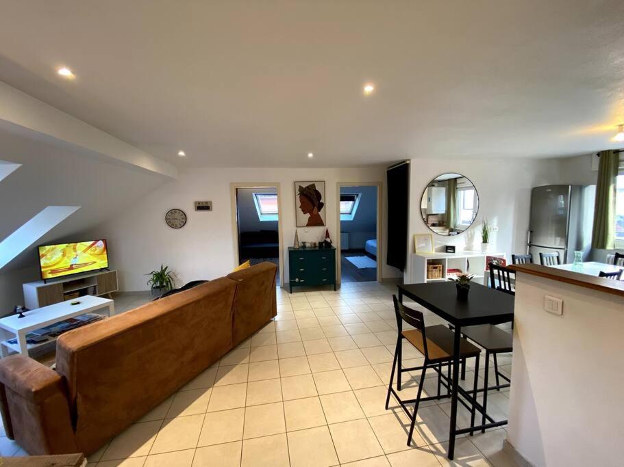Ferienwohnung 10Min Bus Strasbourg Centre-Parking Prive-Wifi-Tv Bischheim Exterior foto